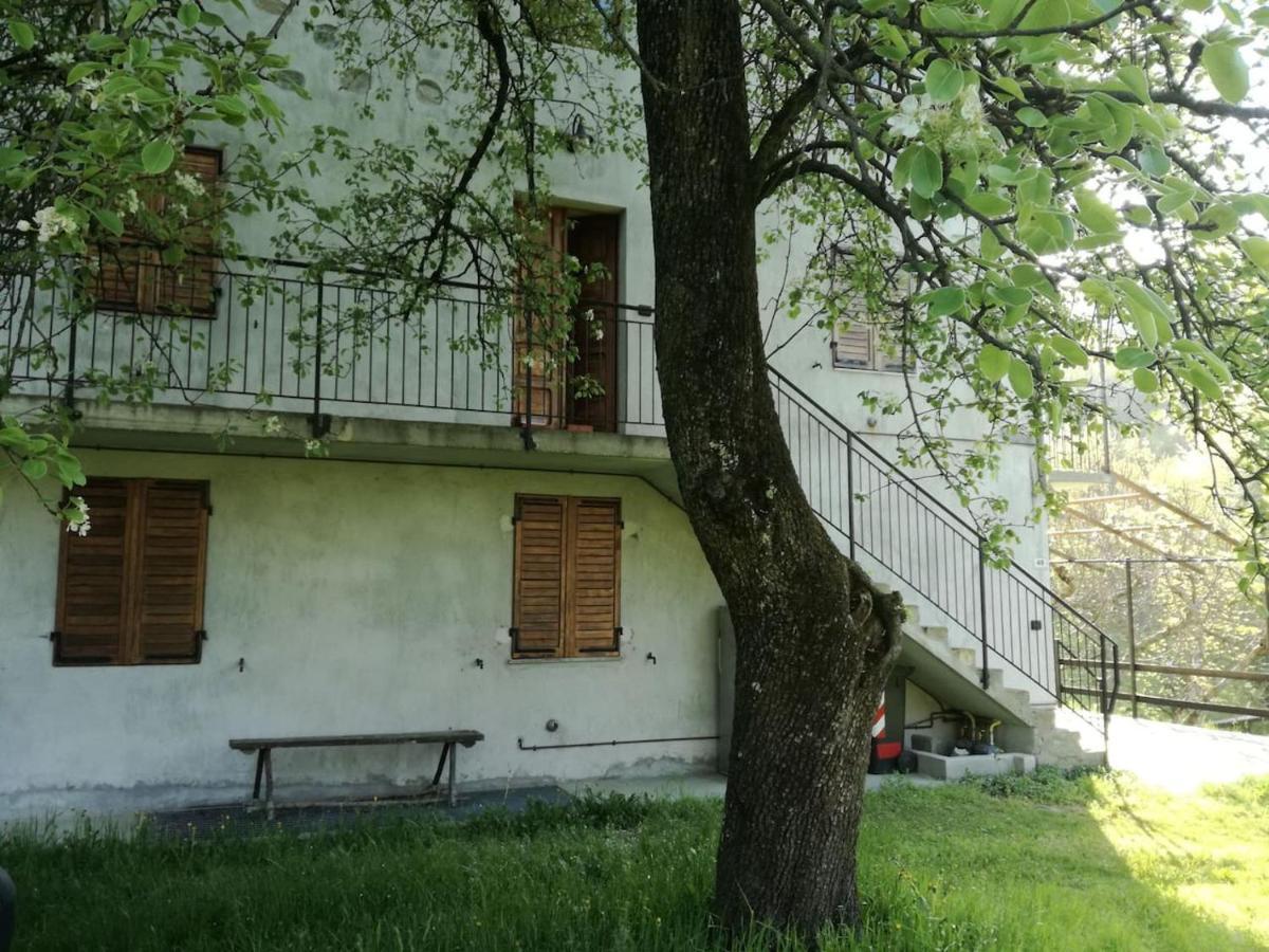 La Casa Nel Verde Alice Superiore Екстер'єр фото